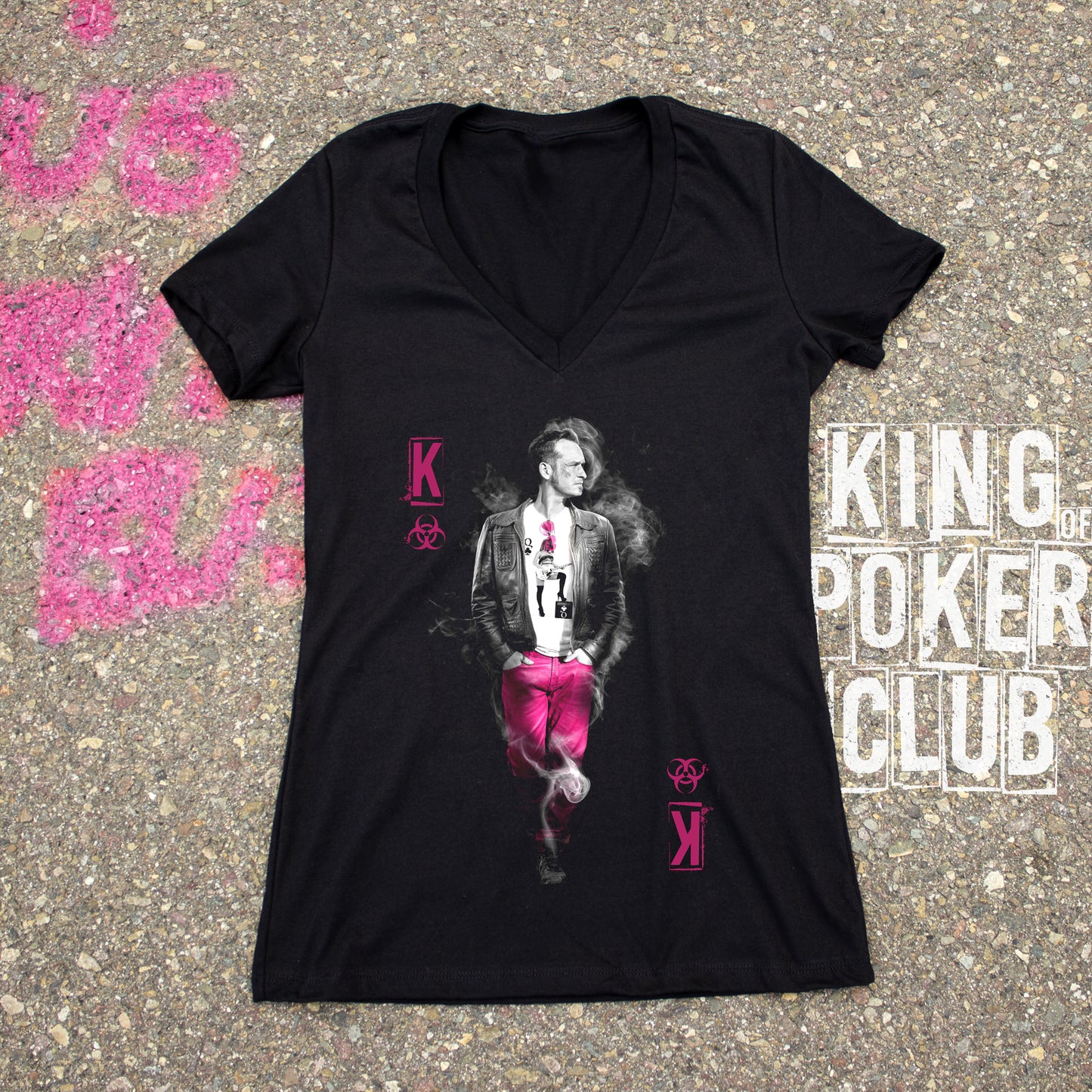 Le t-shirt col V plongeant Roi du Poker Club